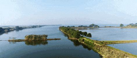 安徽芜湖市三山区有两座湖丨一座叫龙窝湖，一座叫莲花湖