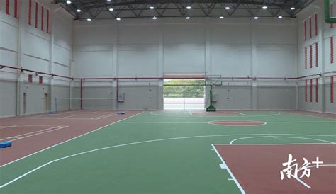 室内篮球场-校容校貌 - 常州市教科院附属初级中学