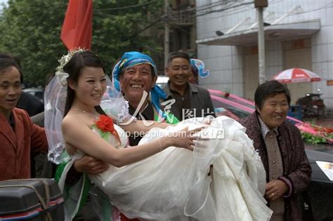 花媳妇图片