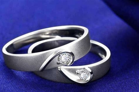 选对铂金婚戒的四要素-来自新娘专属客照案例 |婚礼精选