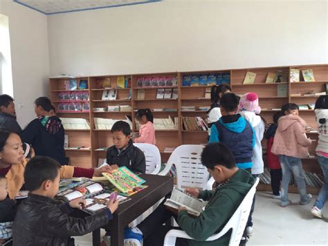 张家界校区开展“以书会友，以文化人”书籍捐赠活动 -吉首大学新闻网