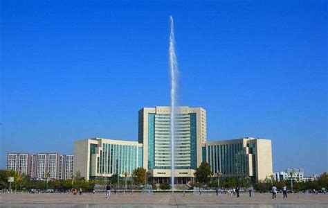 中国各地政府大楼都是什么样子的？