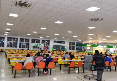 南昌发布通知！用餐超500人学校食堂应配备食品安全总监凤凰网江西_凤凰网