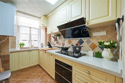 厨房最适合安排在家中的哪个方位(2023家居厨房风水布局禁忌) - 轩鼎房屋图纸