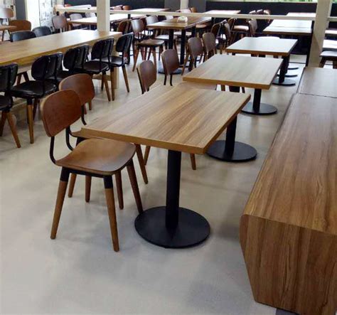 2017食堂餐桌椅生产厂家最新款食堂实木餐桌椅