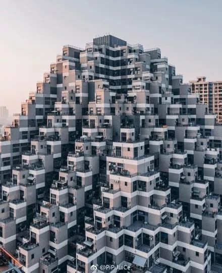 昆山花桥金字塔公寓建筑创意独特，连老外都看呆了! - 装修保障网
