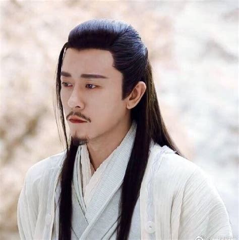 《新倚天屠龙记》林雨申饰演的杨逍，简直就是魔教的门面担当！