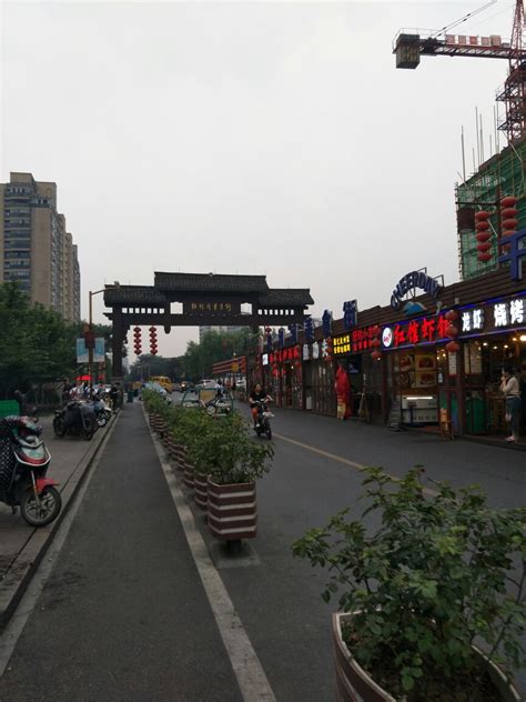 深圳人做梦都想去的8条街，我替你们去了__凤凰网
