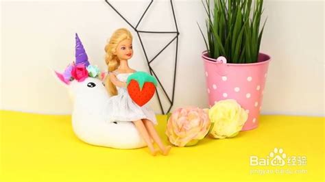 给芭比娃娃做8件迷你生活用品，小巧可爱招人喜欢，创意手工DIY