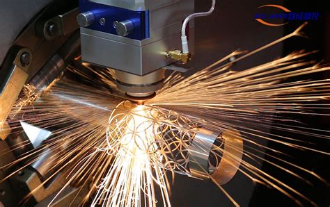 金属管板一体激光切割机丨武汉双成激光设备制造有限公司