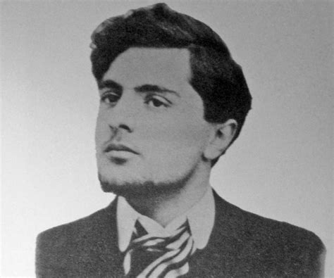 Amedeo Modigliani Biography - Childhood, Life Achievements & Timeline