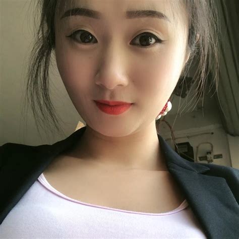 美女丁婷婷图片