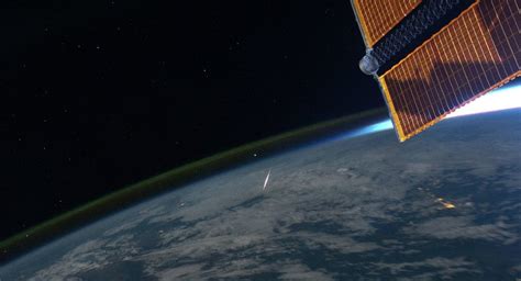 俄罗斯从国际空间站释放的纳米卫星脱离轨道 - 2019年10月16日, 俄罗斯卫星通讯社