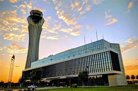 海南空管美兰机场新塔台正式启用|界面新闻