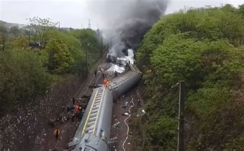 巴基斯坦火车大火已致73人死 盘点该国近10年铁道事故