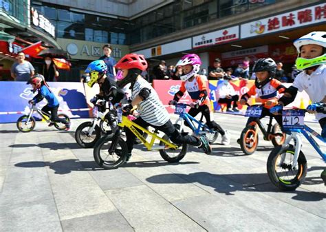 萌趣版“速度与激情”？2020萌动中原儿童滑步车超级联赛开战