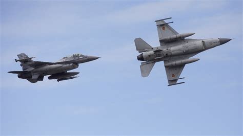 乌克兰：针对乌方飞行员驾驶F-16战机的训练已展开