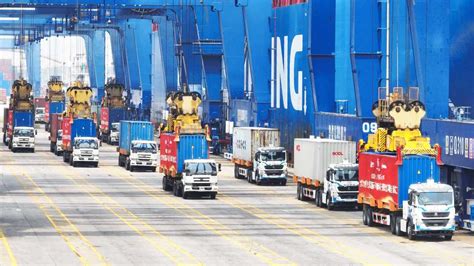 天津港第二集装箱码头有限公司：用新技术继续完善智能化