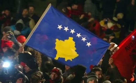 科索沃局势升温，将成下一个乌克兰？塞发开战警告，欧盟紧急介入|科索沃|南联盟|塞尔维亚_新浪新闻