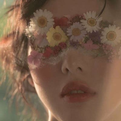 蒙住眼睛非主流头像