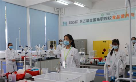 海南省药品监督管理局干部培训基地在我校挂牌成立