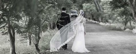 梦见自己结婚穿婚纱有什么征兆 梦见自己结婚穿婚纱什么意思 - 万年历