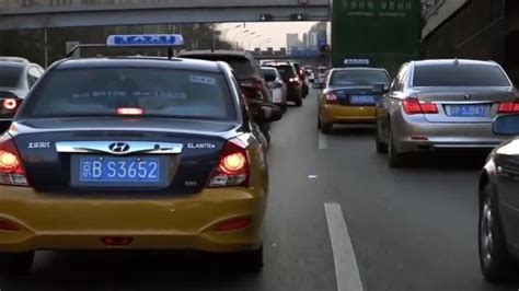 日均堵车超4.5小时 广州头号堵点为何是沿江西路？_广东频道_凤凰网