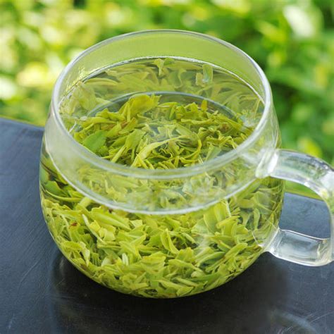 高山云雾绿茶的功效与作用及特点_绿茶的功效与作用_绿茶说