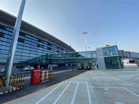 最新视频：宁波机场三期扩建工程建设者风采——赵章明