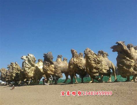 不锈钢骆驼雕塑镜面工艺-江苏众象雕塑艺术工程有限公司