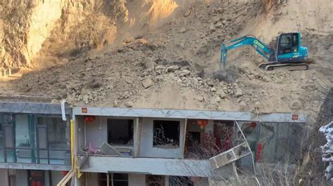 山西柳林县黄土崩塌灾害救援工作已结束，4名被困人员全部遇难_手机新浪网