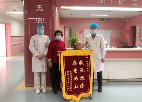 推进医学科技创新与转化 为医院发展赋能——2021年首届长江医学创新论坛-重庆医科大学附属第一医院
