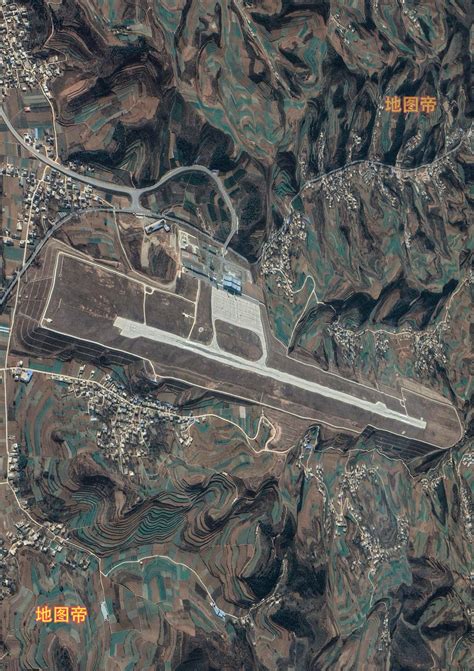 航拍陇南成县机场，甘肃省内填方最高、挖填方最大的机场