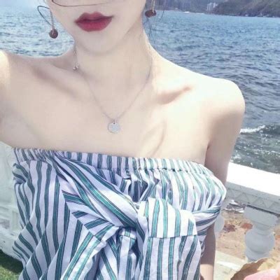 qq头像非主流锁骨