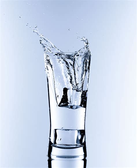 200毫升水的杯子图片,200毫升水是多少,二百毫升水是多少图片(第2页)_大山谷图库