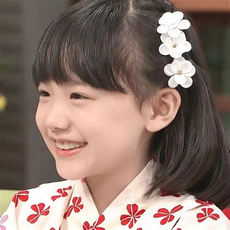 日本童星芦田爱菜可爱QQ头像图片_日本儿童演员、歌手-可爱头像