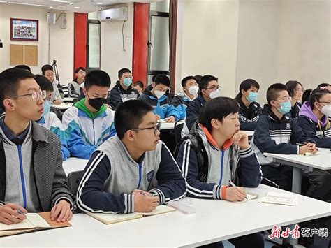 2023年甘肃省中学生“英才计划”科教活动开展
