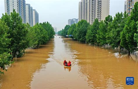 8月1日，河北省涿州市刁窝镇塔照村附近被洪水淹没