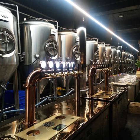 精酿啤酒柜全自动生啤机冷藏制冷一体鲜啤酒售酒柜商用酒吧扎啤机-阿里巴巴