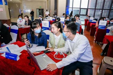 萍乡市人力资源服务产业园举办首场高层次人才对接会-资讯信息-职聘萍乡