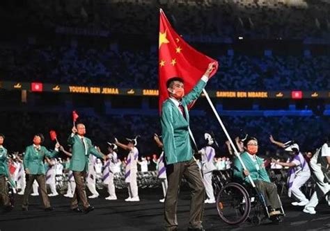东京残奥会“翻车”，日本将自己国旗升错，奥运代表脸丢光了_东方体育