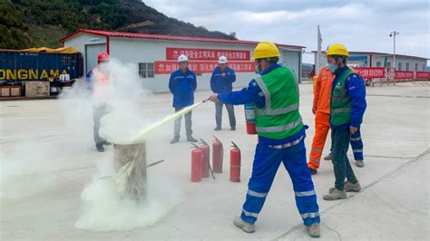 中国水电三局 安全环保 天水曲溪TBM项目部组织开展火灾事故应急演练