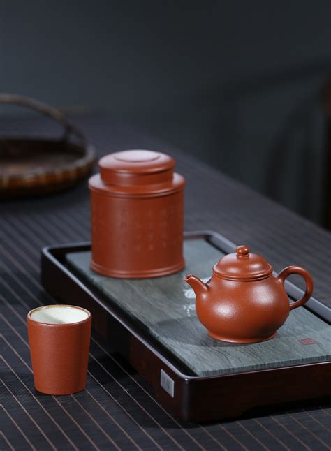 紫砂壶保养小技巧，手把手教你养出一把好壶！|紫砂壶|茶汤|壶身_新浪新闻