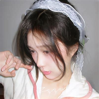 温柔开心头像女生