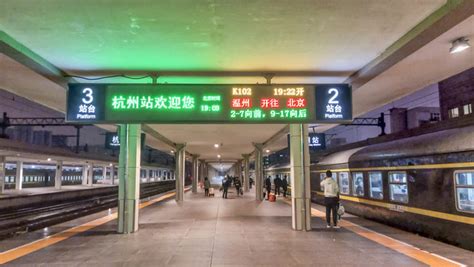 杭州东站检票口分布，杭州东站哪个进站口方便？_车主指南