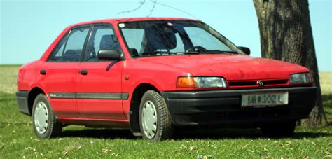 1998 Mazda 323 S VI (BJ) | Технически характеристики, Разход на гориво ...