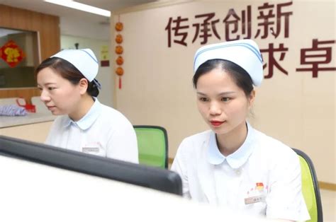 三小时集结 福建漳州市医院40名护士再出征支援台商区_四川在线