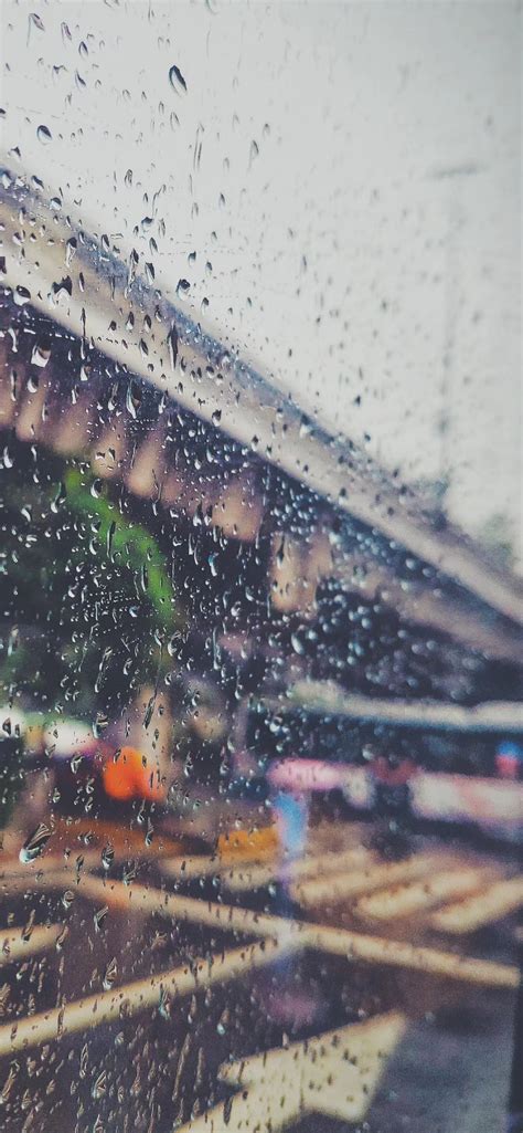 下雨天如何拍出雨滴、雨丝的效果?拍摄器材的选择_西安王老师摄影-站酷ZCOOL