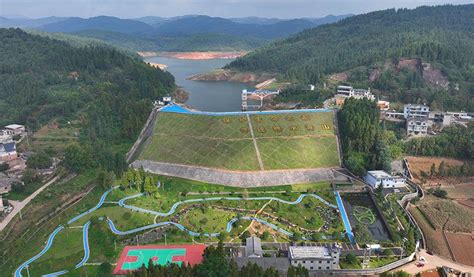 东风水库灰坝道路顺利竣工并通过验收_花落成雨_新浪博客