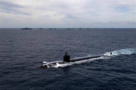 美日澳德加5国战舰在菲律宾海演习，日本海上自卫队牵头